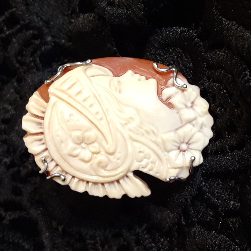 PRICE IS FIRM. 925 35mm Cornelian Hand Carved Cameo. STUNNING. ITALY. - Picture 1 of 11